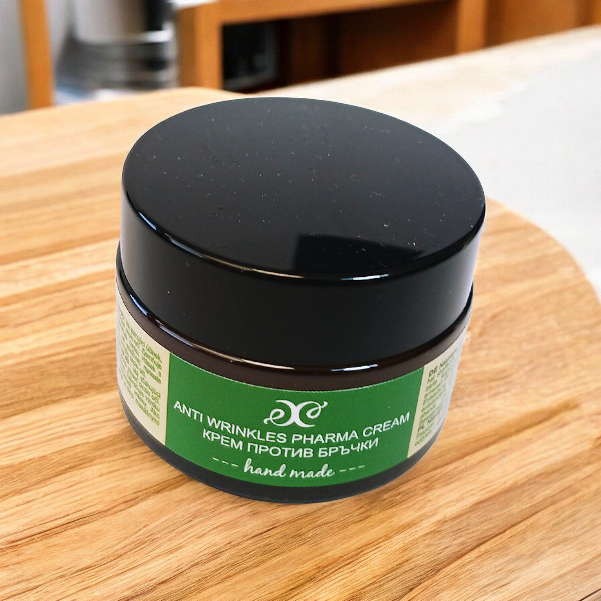 Pharmacy Cream Against Wrinkles Around the Eyes, 40ml