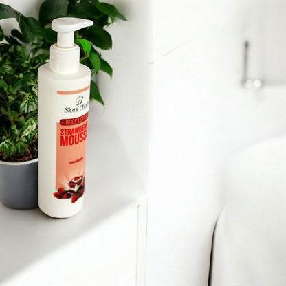 Strawberry Body Lotion, 250ml